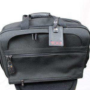 tumi briefcase strap